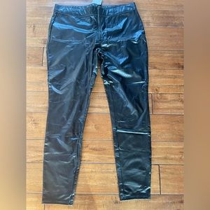 Pleather hue xl leggings with zipper